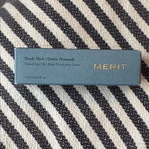 MERIT Shade Slick Tinted Lip Oil - Bel Air NIB